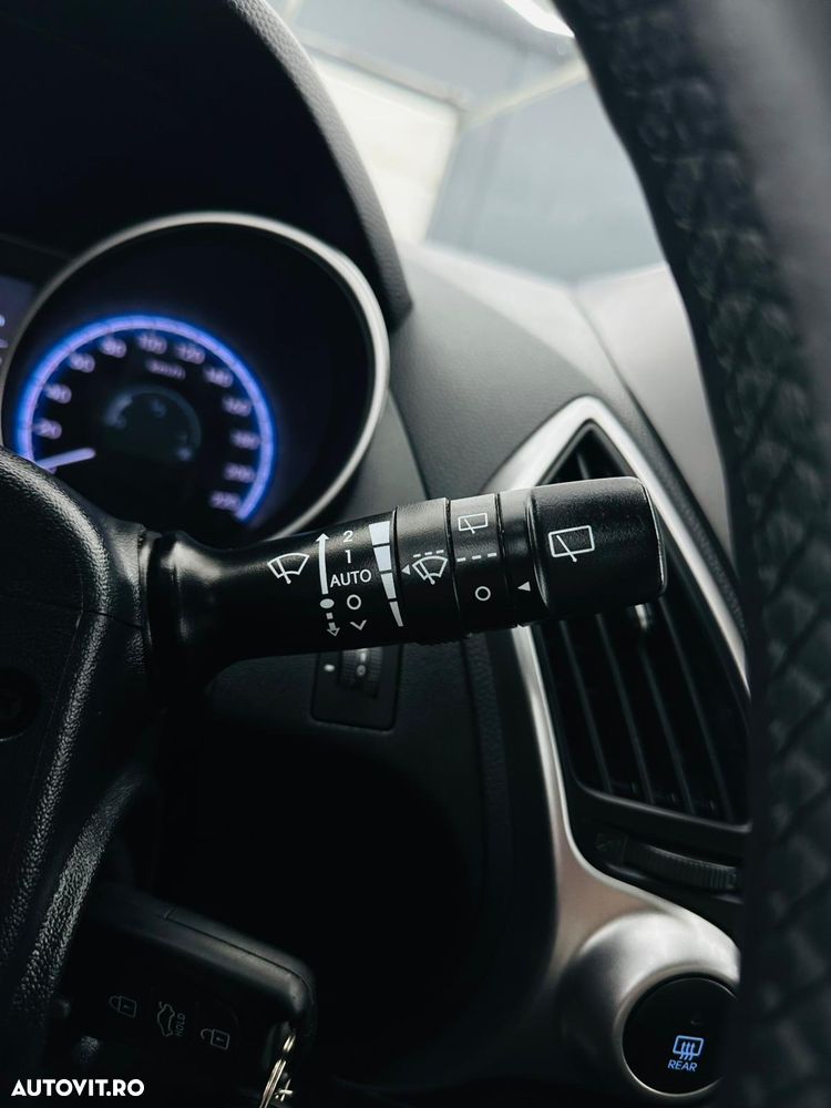 Hyundai ix35 1.7 CRDI 2WD blue Style - 26