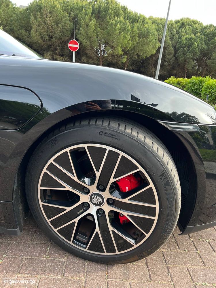 Porsche Taycan 4S - 8