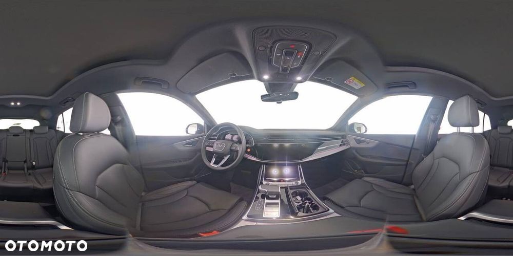 Audi Q8 - 14