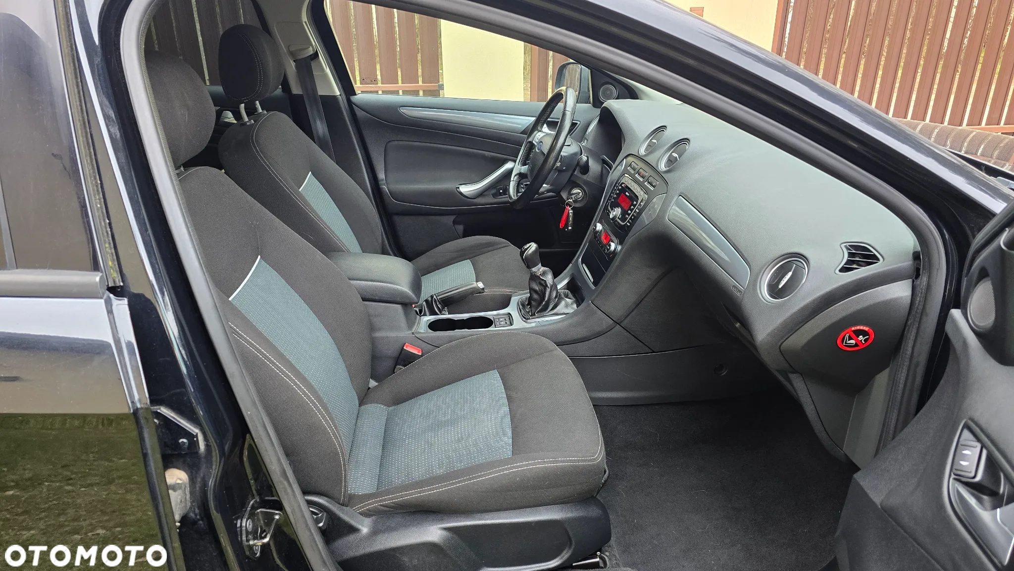 Ford Mondeo 1.6 Ti-VCT Ambiente - 32