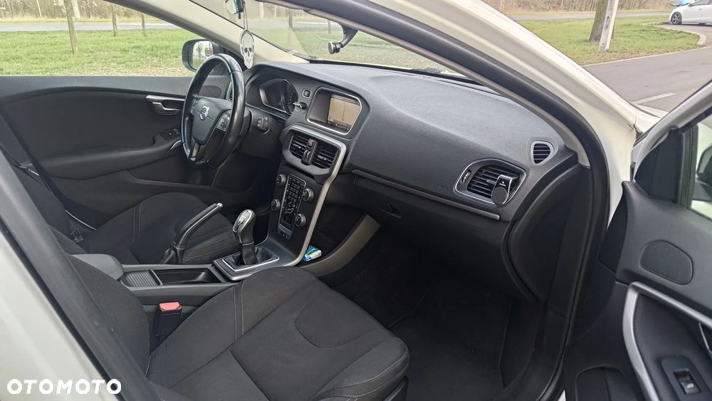 Volvo V40 Cross Country D2 - 8