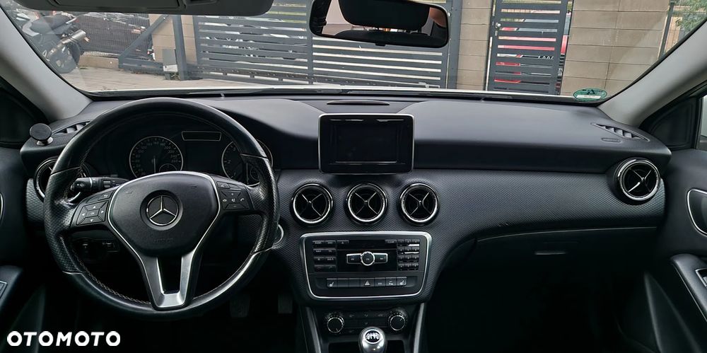 Mercedes-Benz Klasa A 180 CDI (BlueEFFICIENCY) - 20
