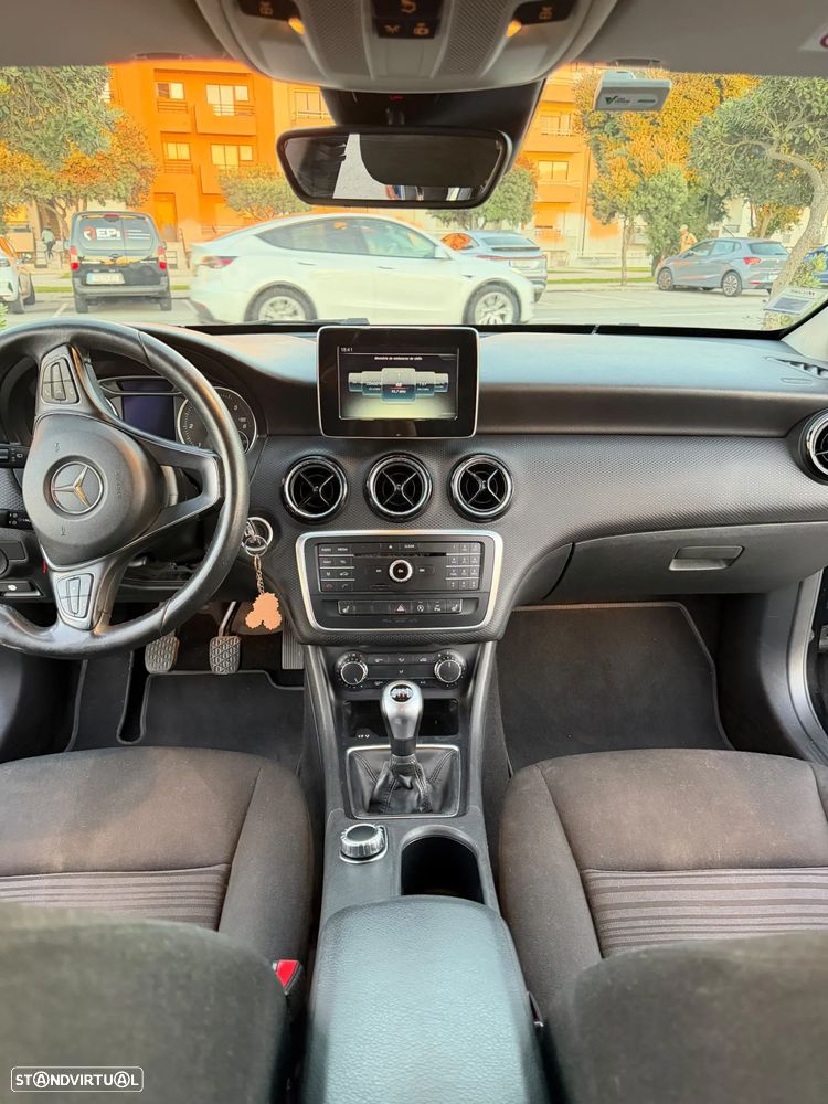 Mercedes-Benz A 140 - 9