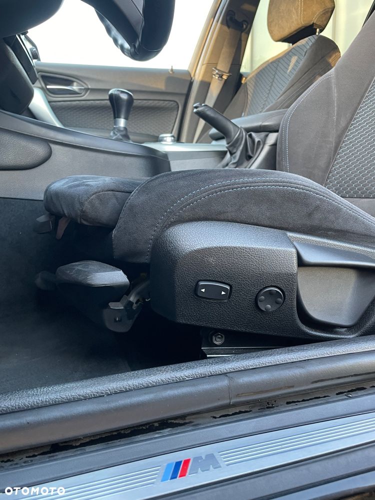 BMW Seria 1 118i M Sport Shadow - 19