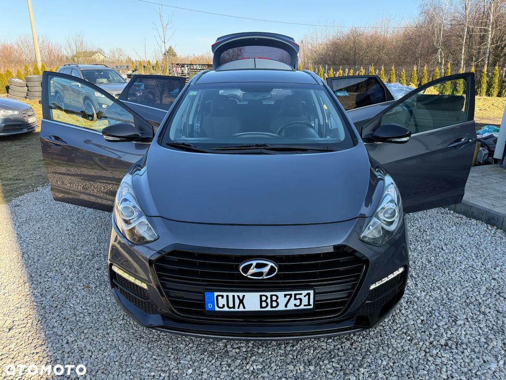 Hyundai i30 - 19