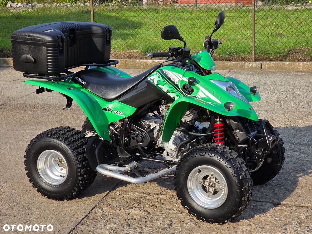 Kymco KXR - 4