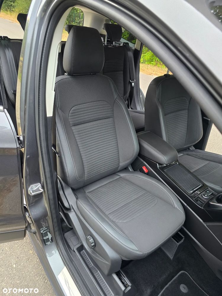 Ford Kuga 1.6 EcoBoost 2x4 Titanium - 20