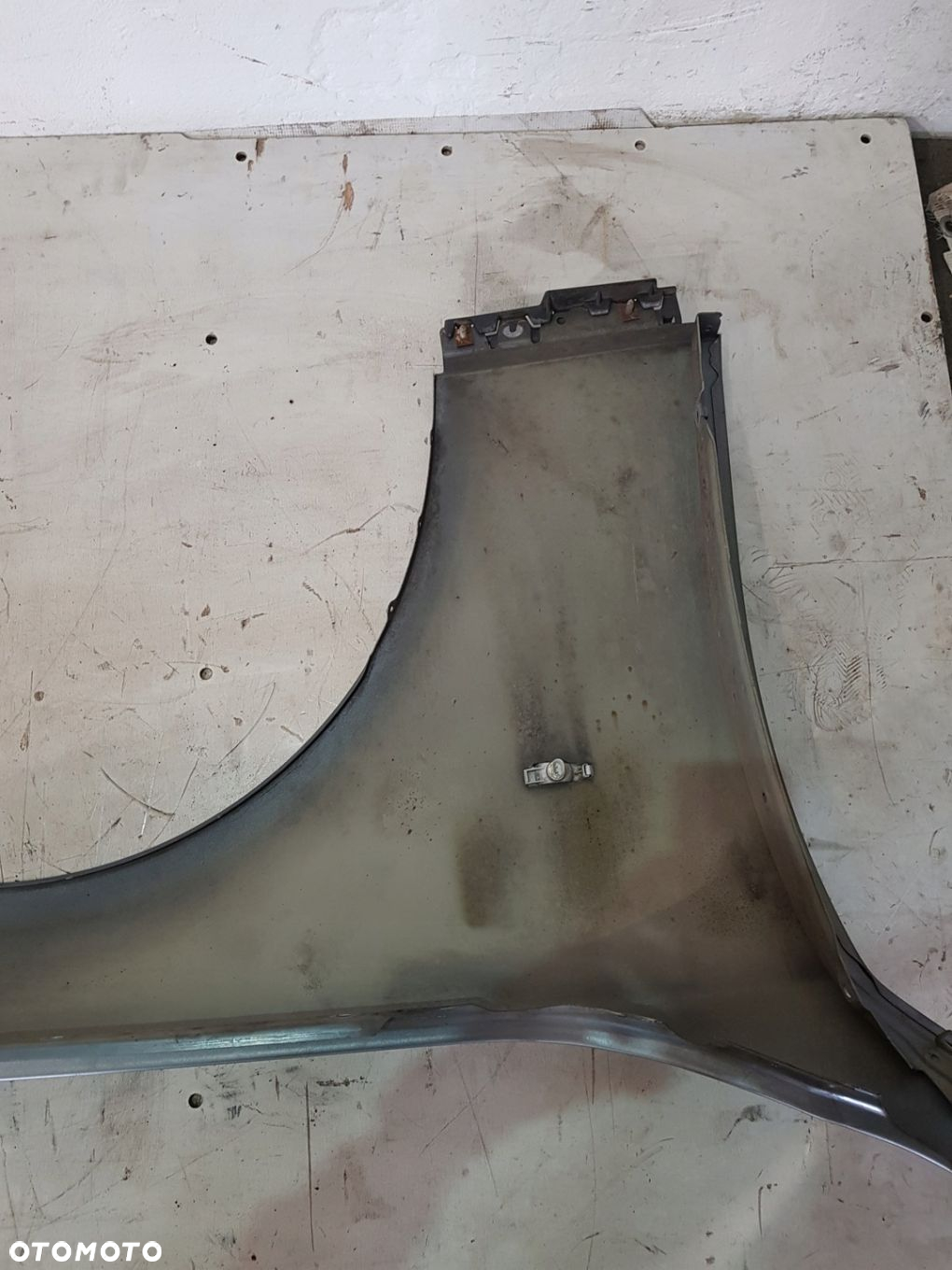 BŁOTNIK LEWY PRZÓD BMW E60 E61 LCI EUR SPACEGRAU METALLIC A52/7 - 8