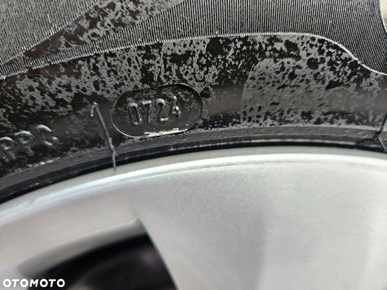 Opel Insignia - 27