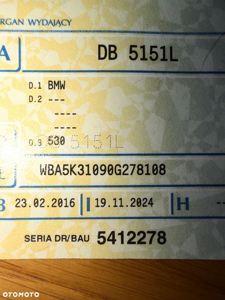 BMW Seria 5 530d xDrive - 16
