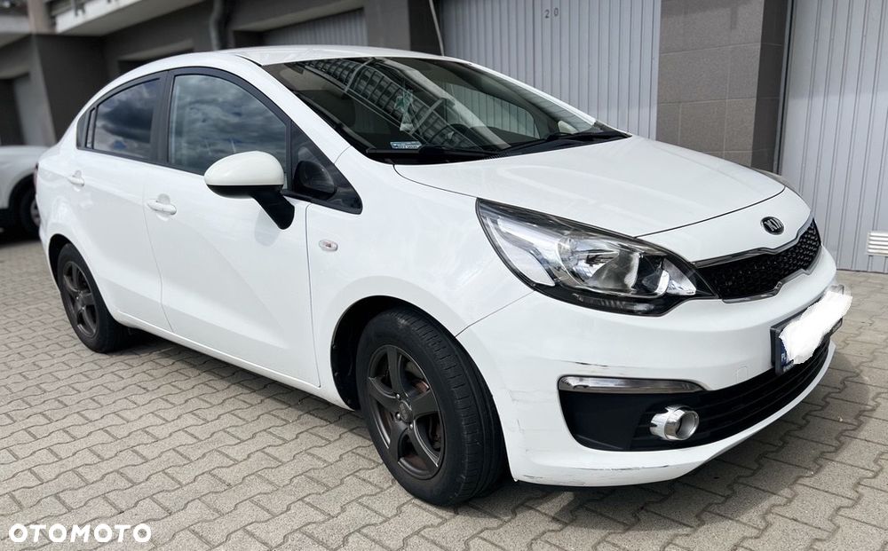 Kia Rio 1.4 M - 6
