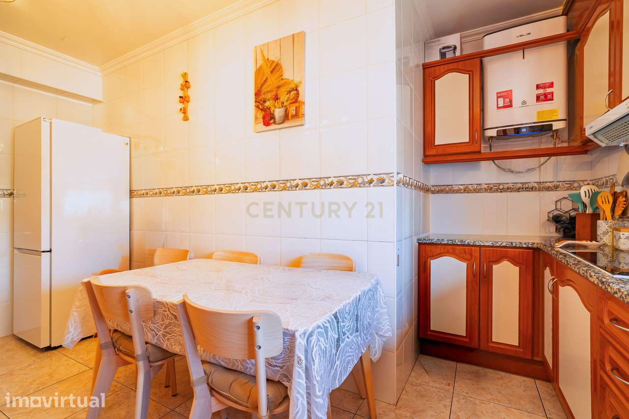 MAGNÍFICO APARTAMENTO T2 A POUCOS PASSOS DO MAR – PRAIA DA VIEIRA - Grande imagem: 4/20