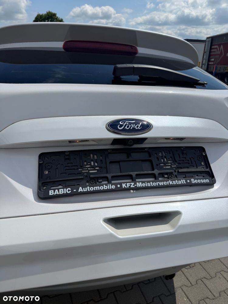 Ford Kuga 2.0 TDCi 4x4 Titanium - 32