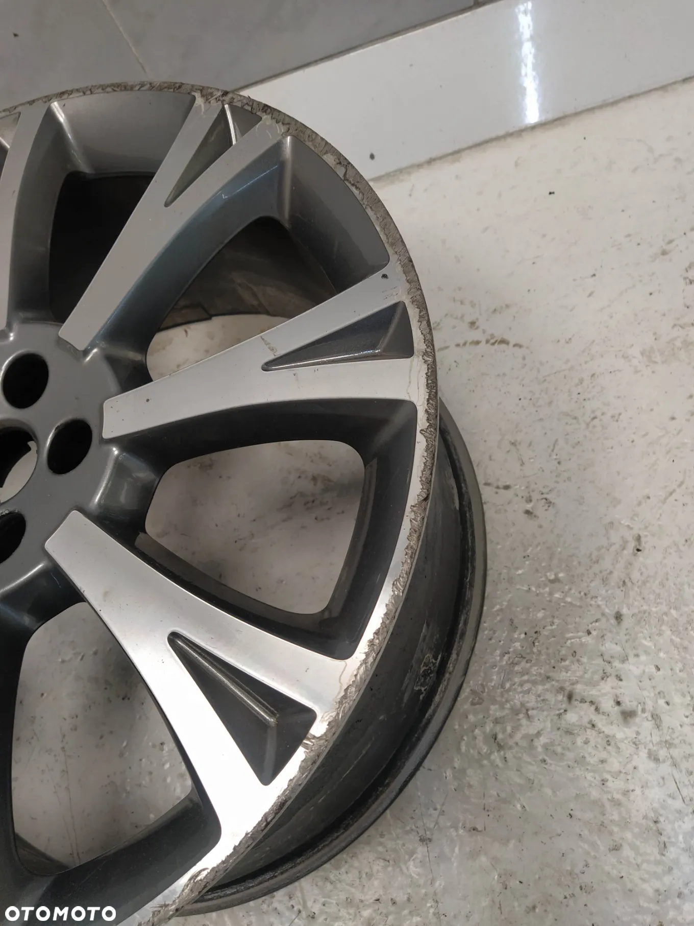 JAGUAR XJ XJ8 X351 XK 9X20 FELGA ALUMINIOWA R20 ET49 5X108 - 3