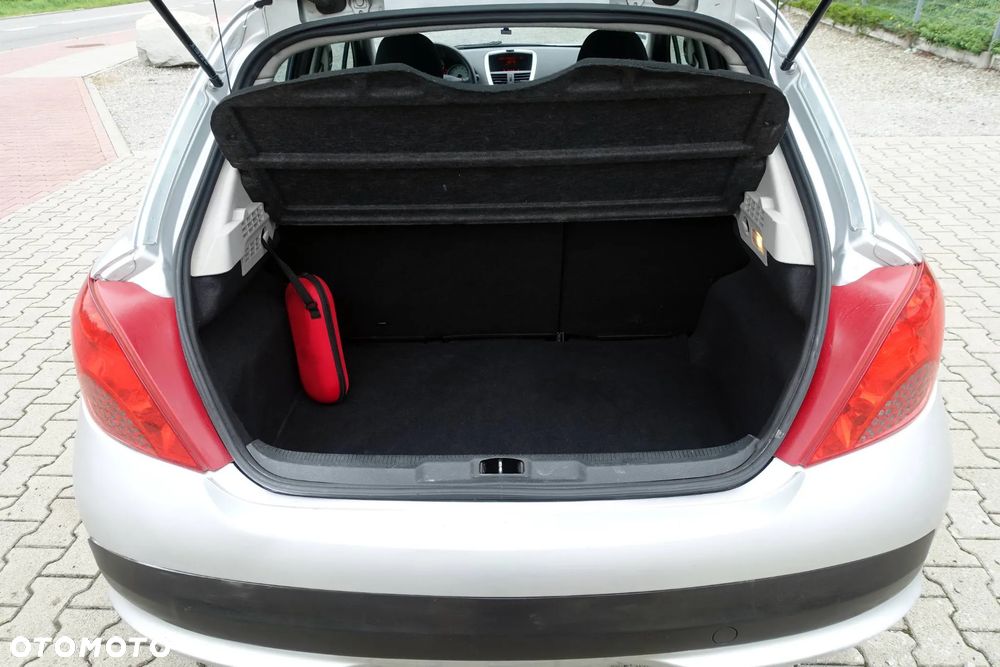 Peugeot 207 1.4 HDi Trendy - 15