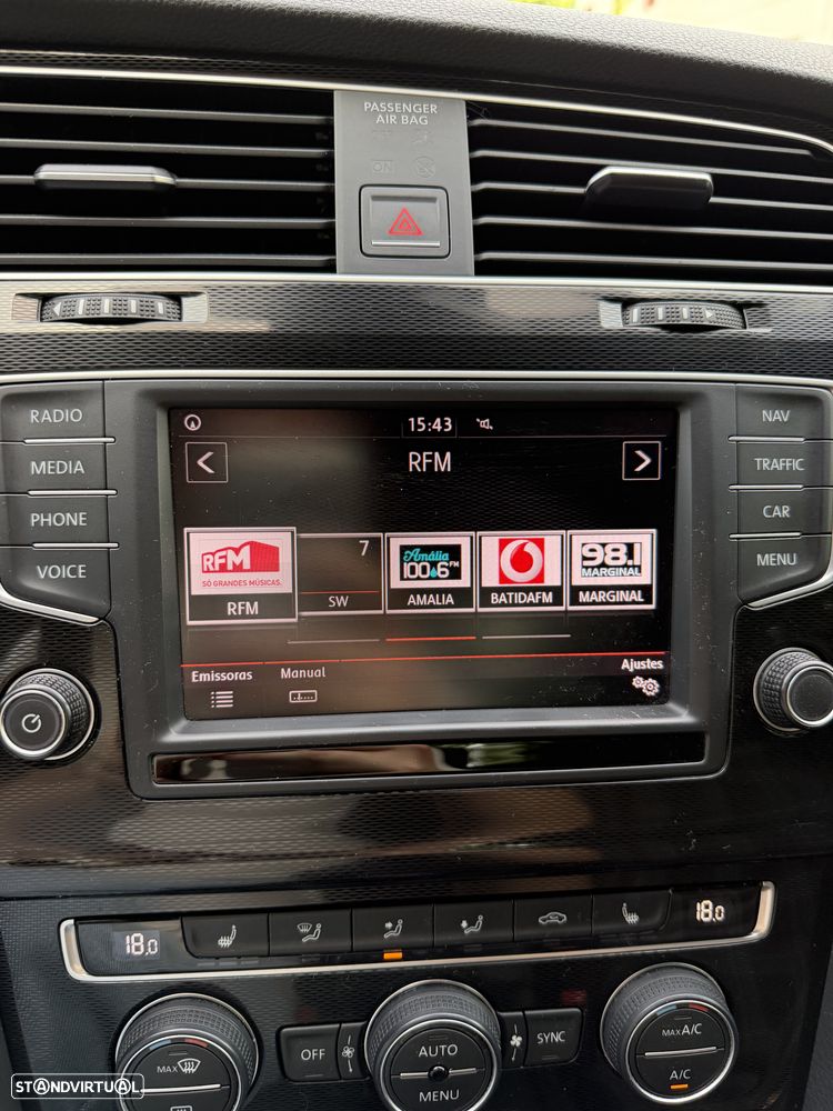 VW Golf GTI Performance BlueMotion - 18