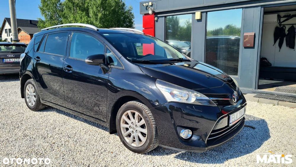 Toyota Verso - 33