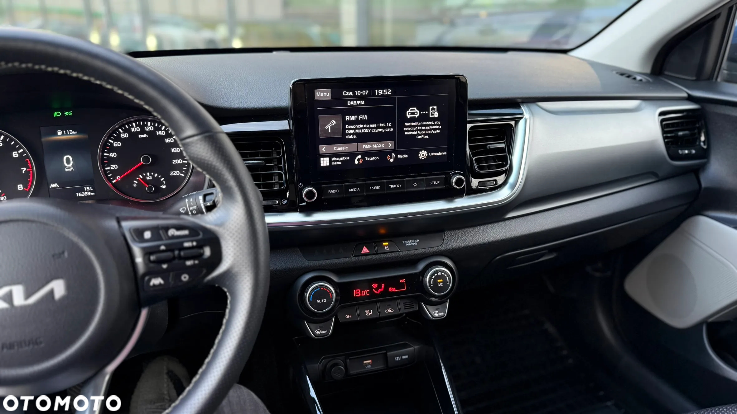 Kia Stonic 1.2 L Business Line - 14