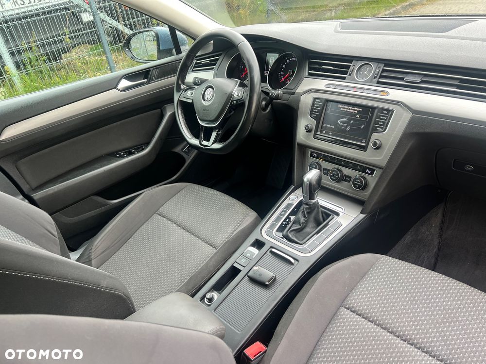 Volkswagen Passat 2.0 TDI BMT Comfortline DSG - 18