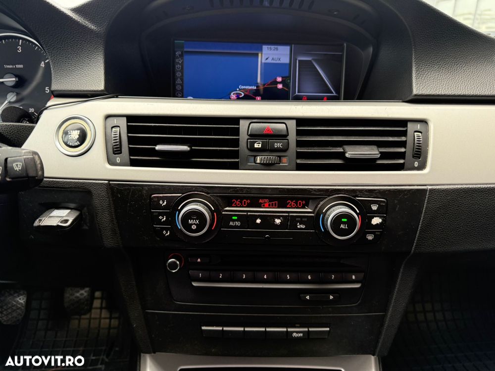 BMW Seria 3 318d - 13