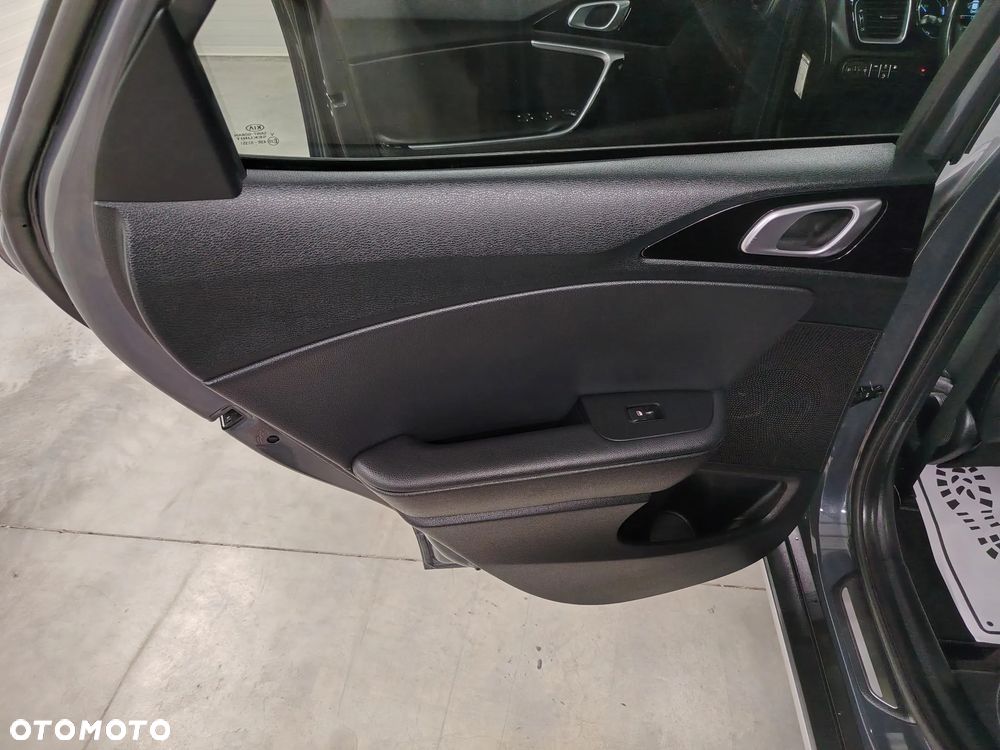 Kia XCeed 1.6 GDI PHEV Business Line DCT - 23