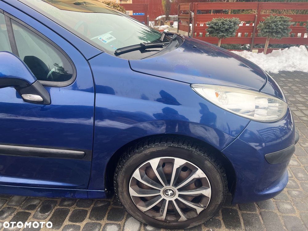 Peugeot 207 - 4