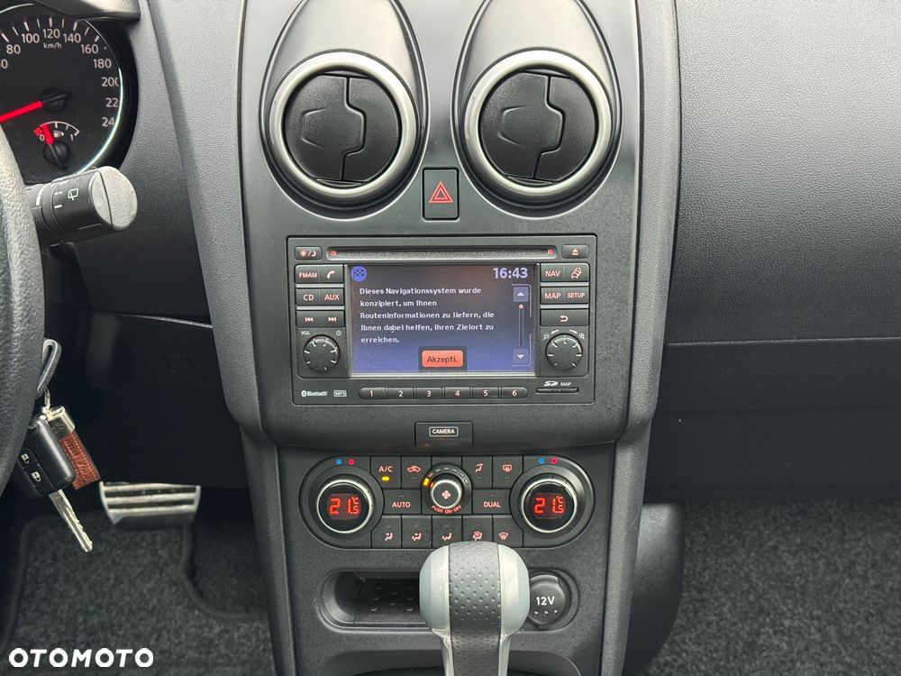 Nissan Qashqai 2.0 4x4 I-Way CVT - 14