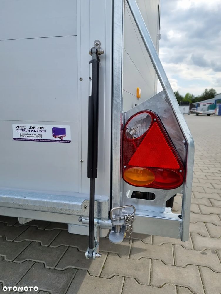 Debon Furgon C 500 Alu - 10