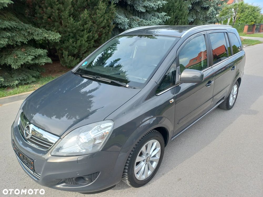 Opel Zafira 1.8 Innovation 110 Jahre - 1