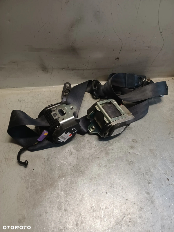 PASY BEZPIECZEŃSTWA AUDI A6 C6 PRZÓD 4F0857705 LEWY PRAWY