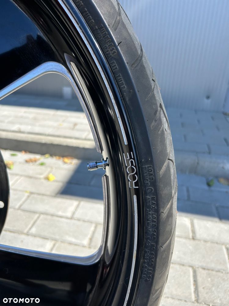 Harley-Davidson Touring Street Glide - 7