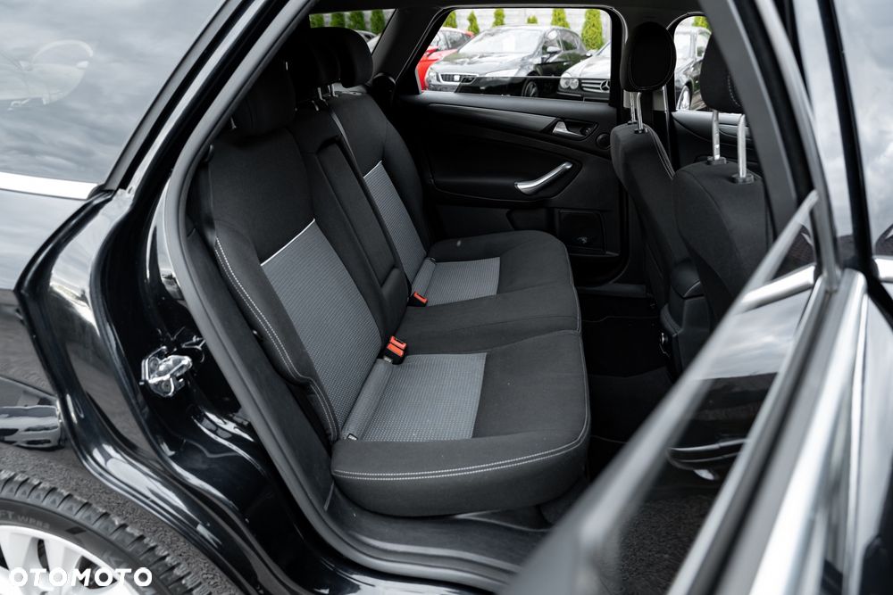 Ford Mondeo 2.0 TDCi Sport - 21