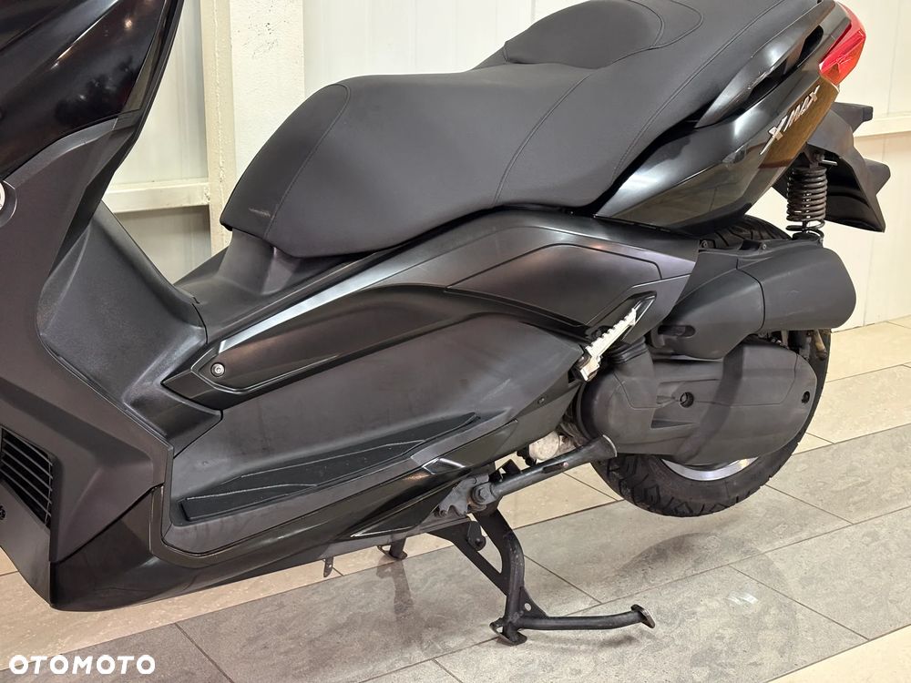 Yamaha X-max - 9