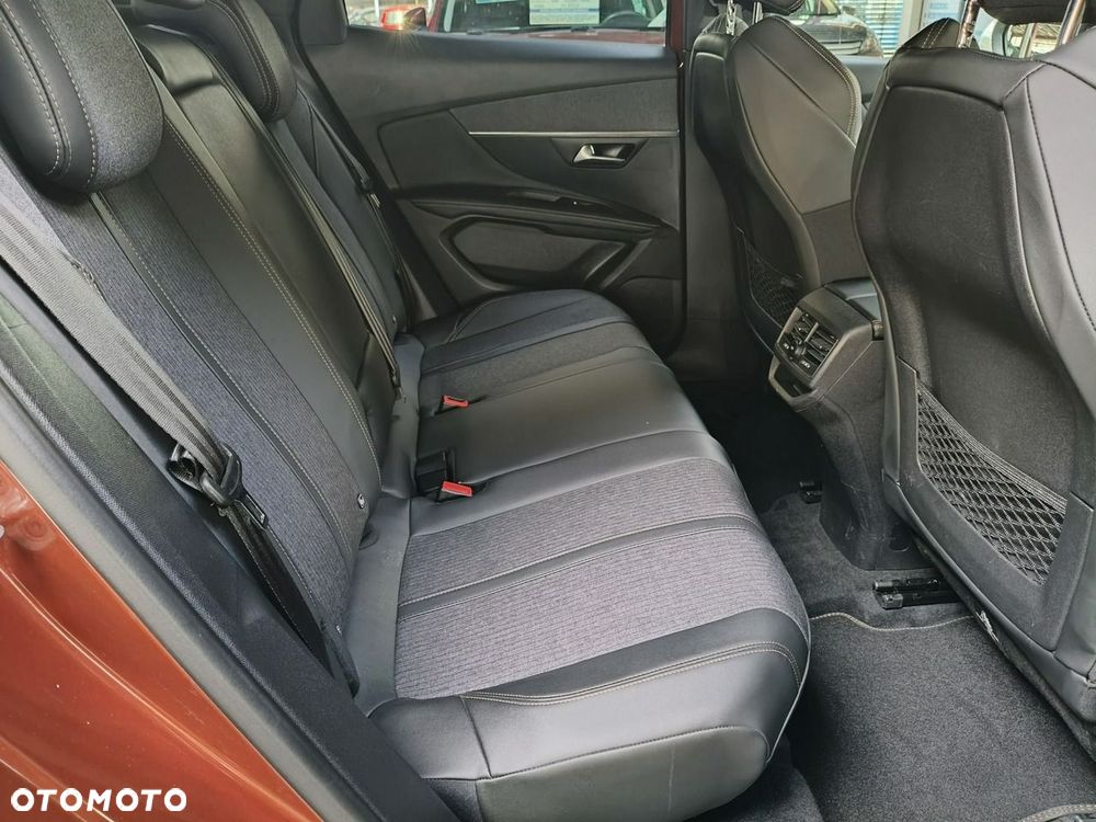 Peugeot 3008 1.6 PureTech GPF GT Line S&S EAT8 - 18
