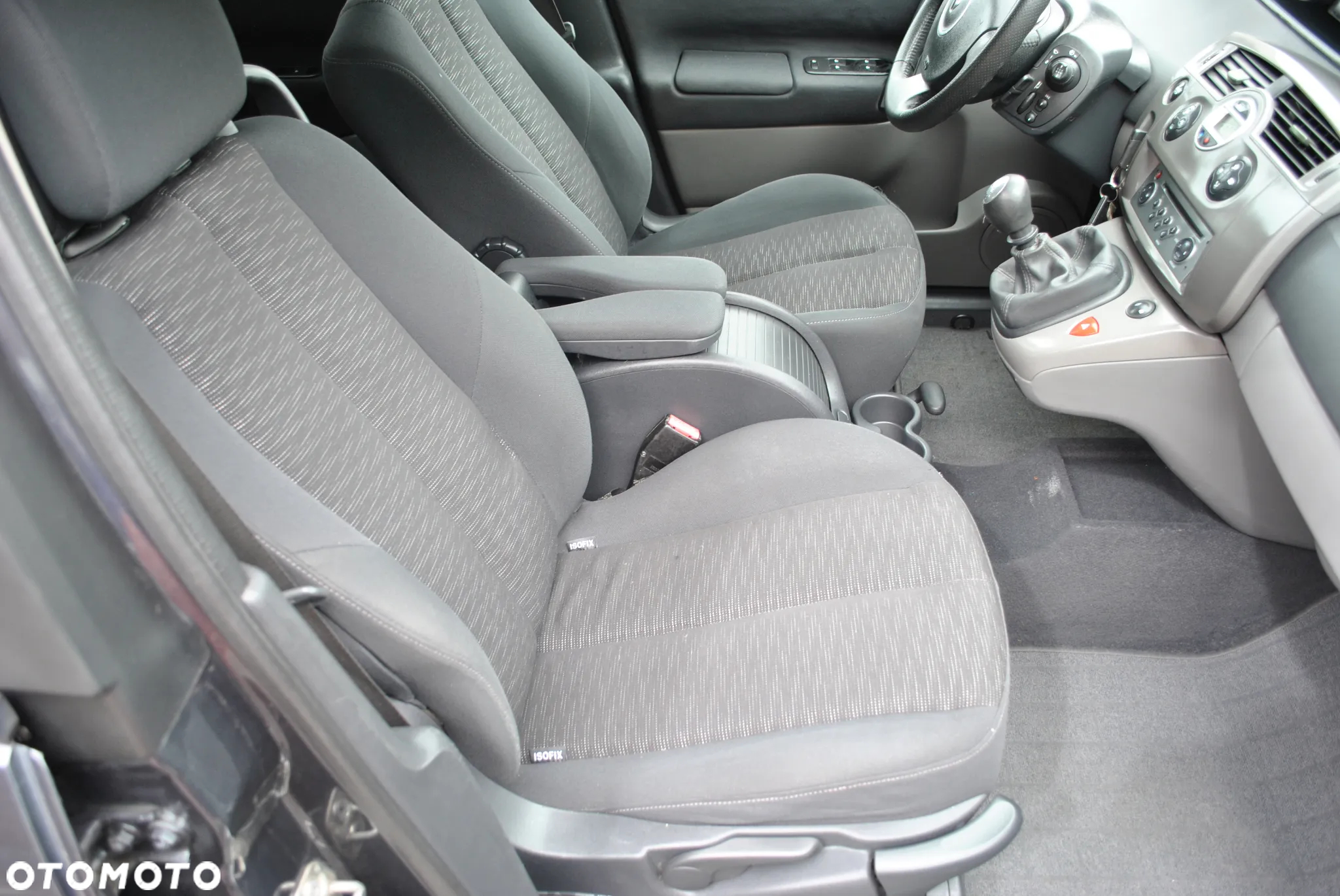 Renault Scenic 2.0 16V Confort Expression - 19