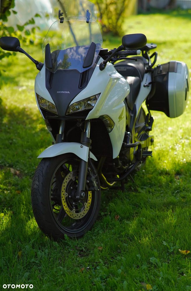 Honda CBF - 16
