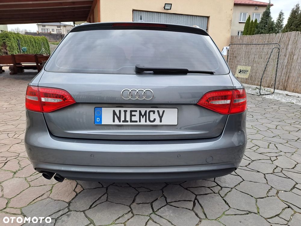 Audi A4 Avant - 10