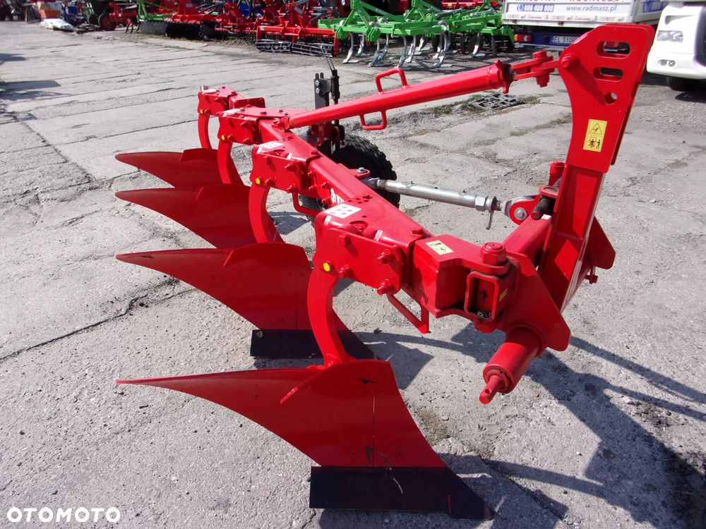 Akpil Pług obrotowy KM-180HP, KM-80R, Mix-Due, KM-80, Euro-Masz PO-4, POM4,  Bomet U-064/1, Pług jednobelkowy Akpil Mix-40, Wirax U018, Euro-Masz PJ4, PJR-4, PJM-4, Pług zagonowy - ramowy Akpil CZH350, CZH400, Euro-Masz Atlas PZ-3, PZ4 - 27