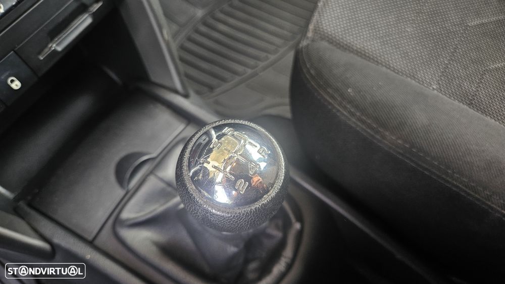 Peugeot 207 70 HDi FAP Filou - 19