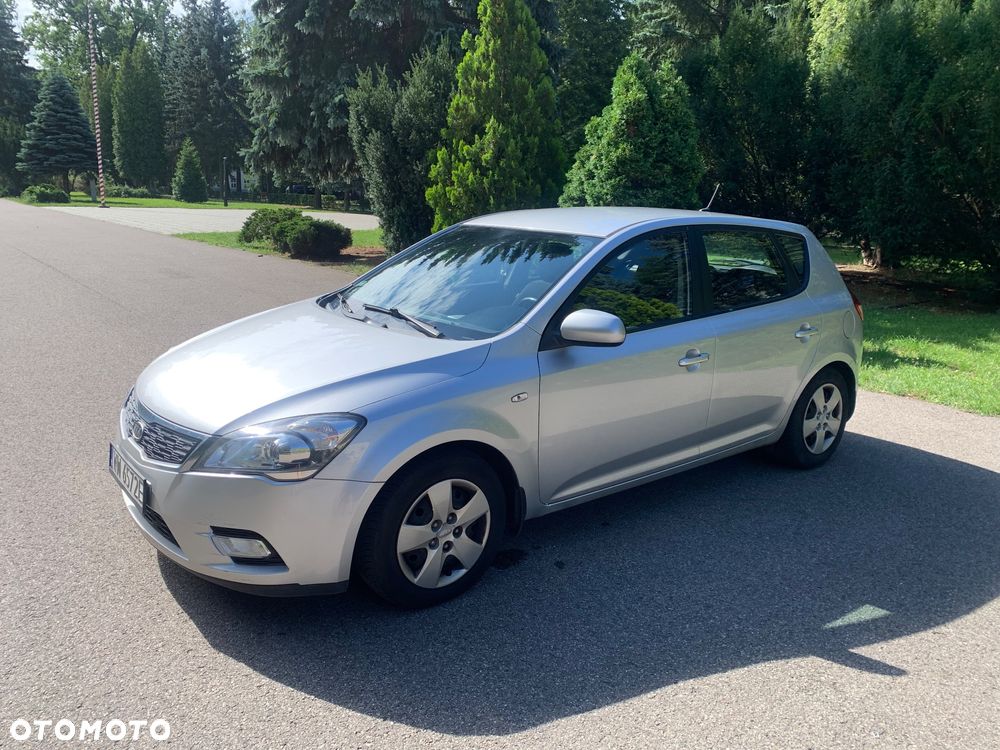 Kia Ceed Cee'd 1.6 Crdi Comfort - 1