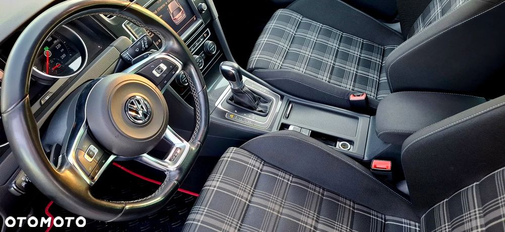 Volkswagen Golf 2.0 TDI BMT GTD DSG - 26