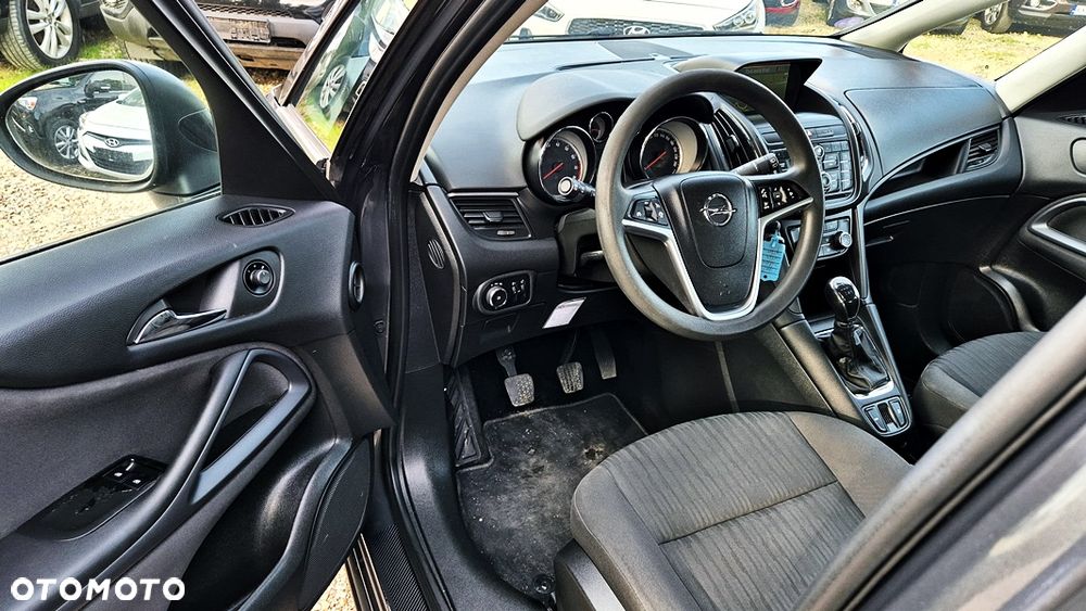 Opel Zafira Tourer 1.4 Turbo Business Edition - 30