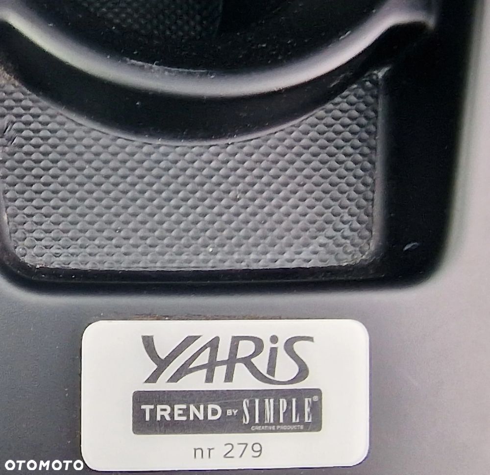 Toyota Yaris 1.33 Trend - 9