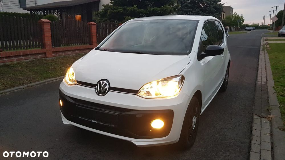 Volkswagen up! black style - 28