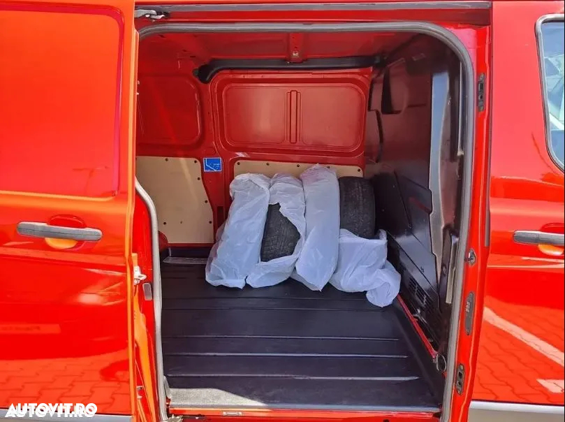 Ford Transit Custom - 10