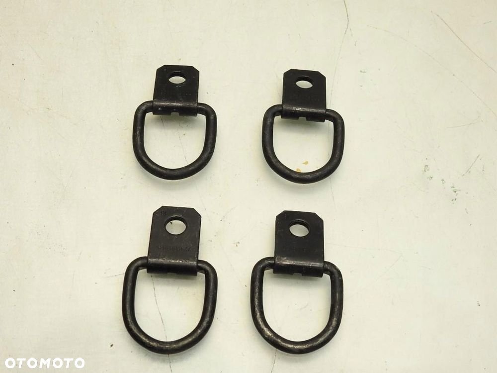 UCHWYT MOCOWANIE BAGAŻNIKA RENAULT MEGANE IV HB 7705008035 - 2