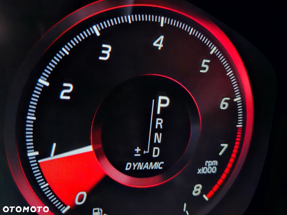 Volvo V60 T5 Geartronic R-Design - 20