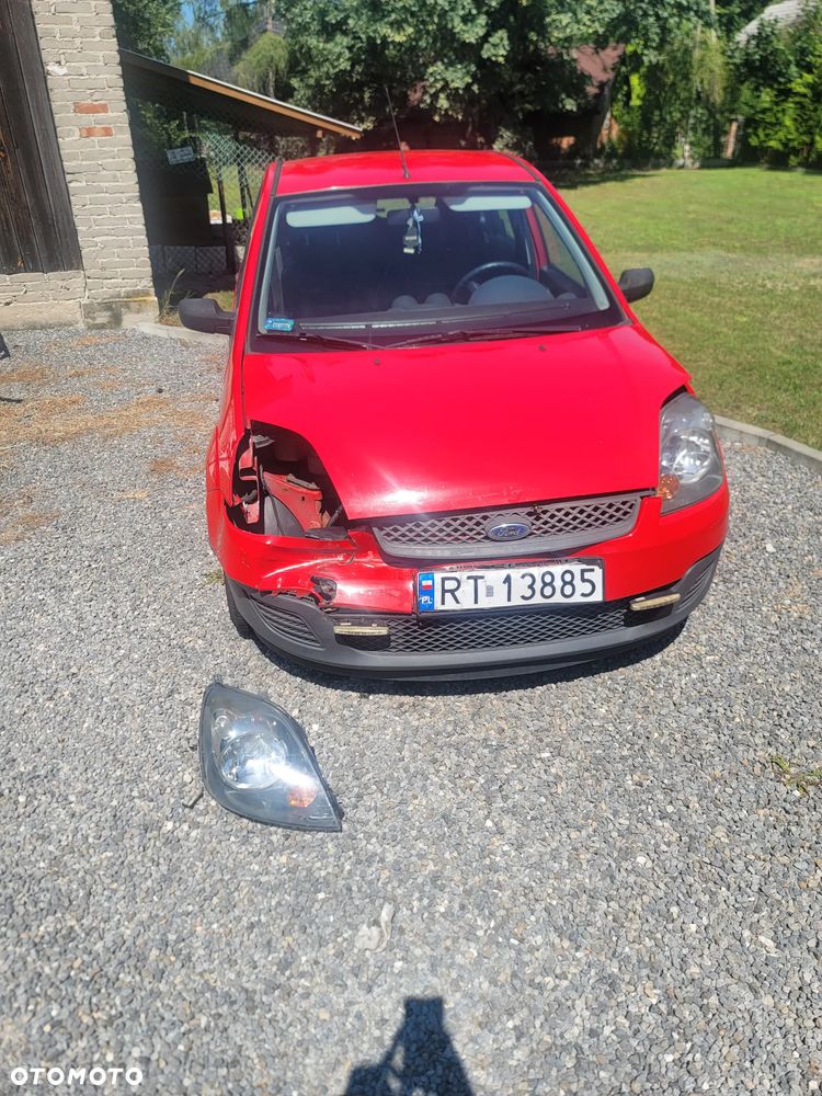 Ford Fiesta 1.3 - 5