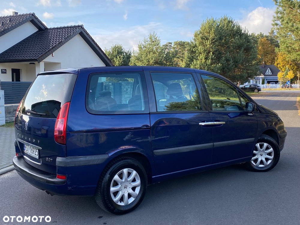 Peugeot 807 2.2 ST - 3