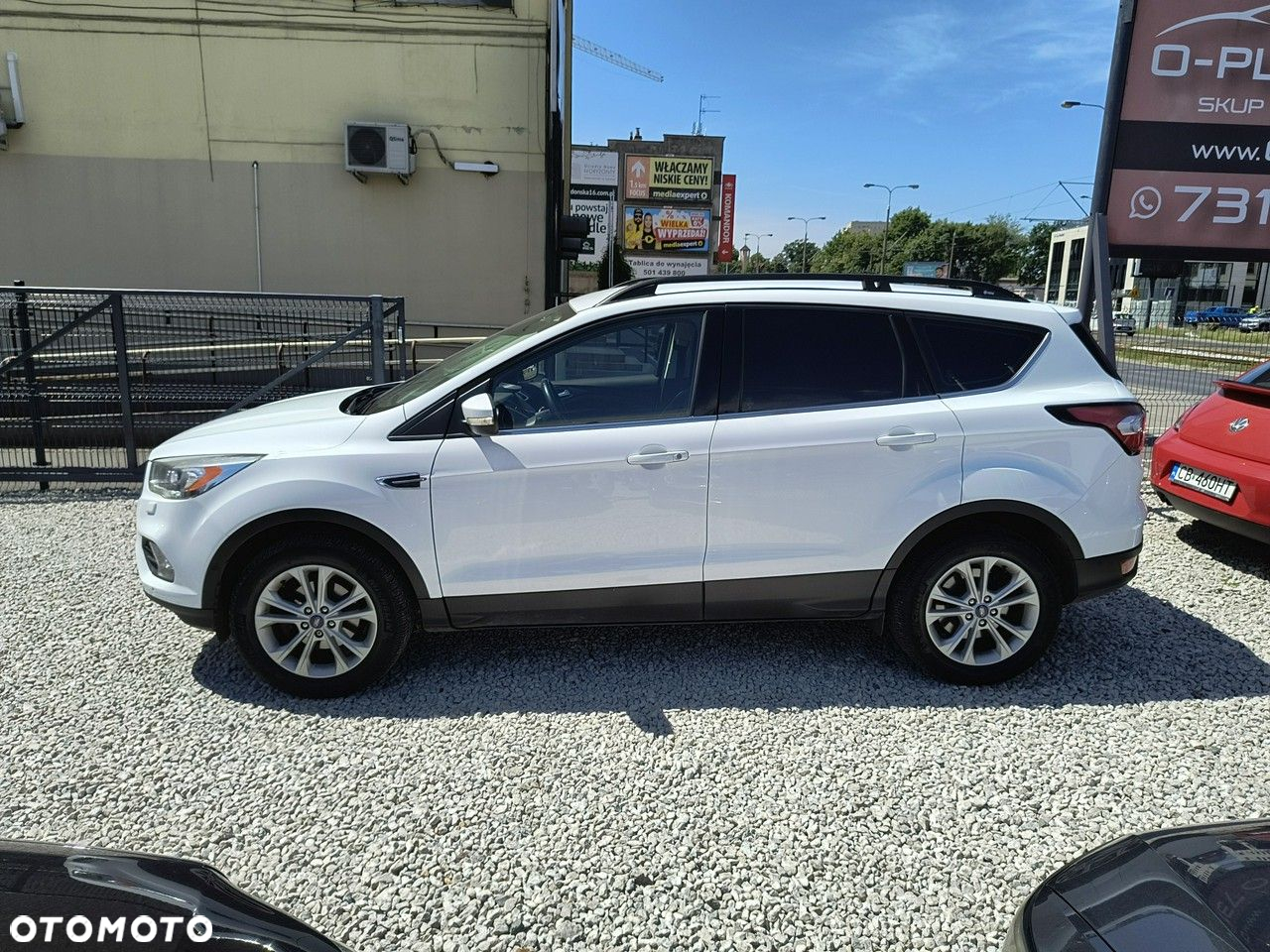 Ford Kuga 1.5 EcoBoost 2x4 Titanium - 21